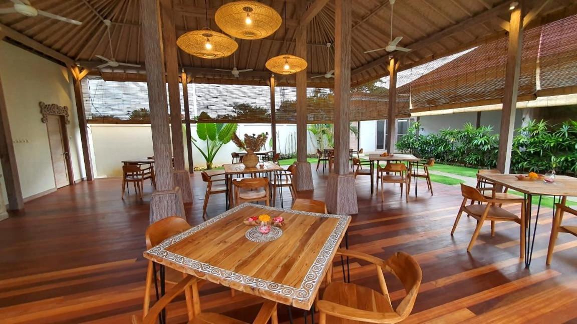 United Colors Of Bali Hotel Canggu  Exterior photo